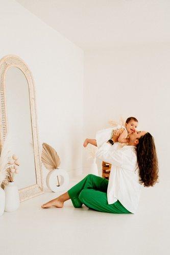 mobile - carousel-hero-element image-11